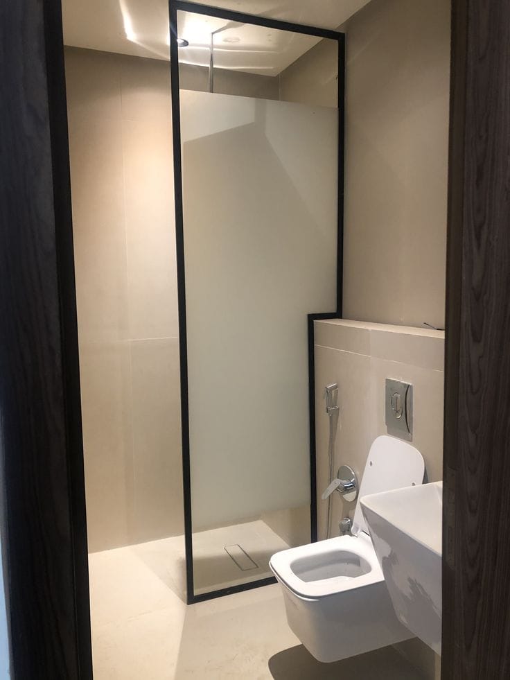 Frosted Glass Interior Screen